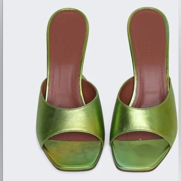 Amina Muaddi Lupita Metallic Slipper size 6 - Picture 2 of 10